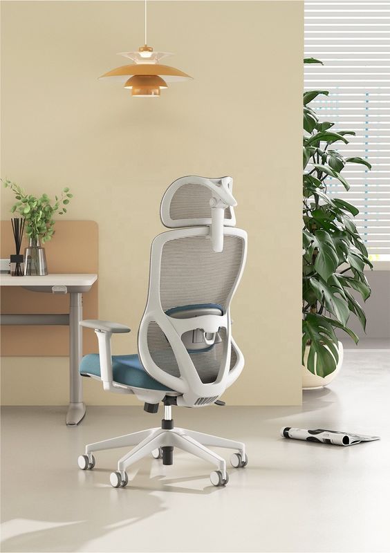 Adjustable High Back Office Swivel Chair with 3D Armrest and Comfortable Seat Cushion